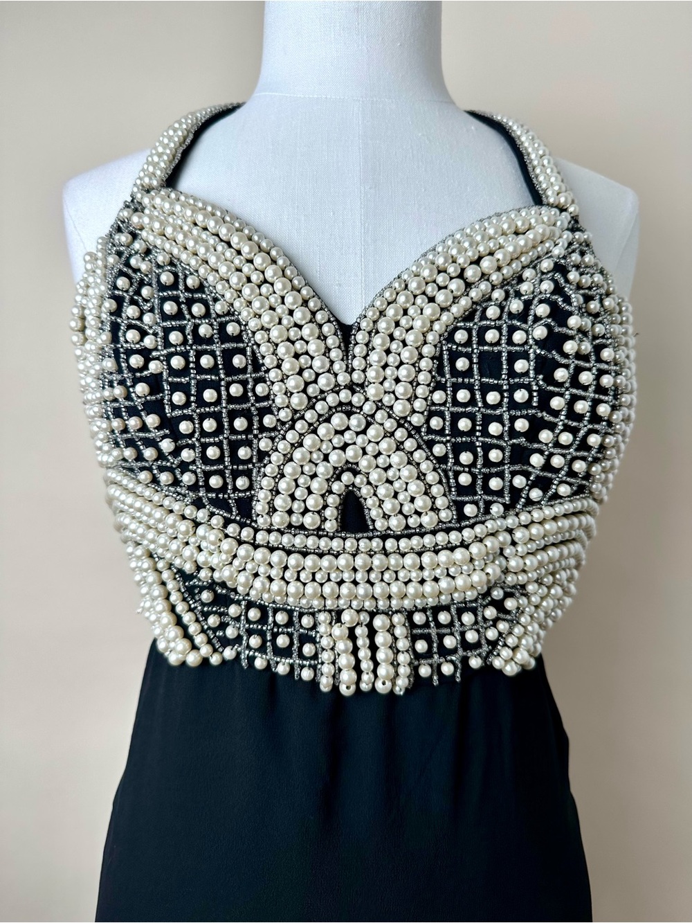 ASOS Pearl & Sequin Embellished Open Back Halter Midi Dress NWT Size 0 - Picture 2 of 15